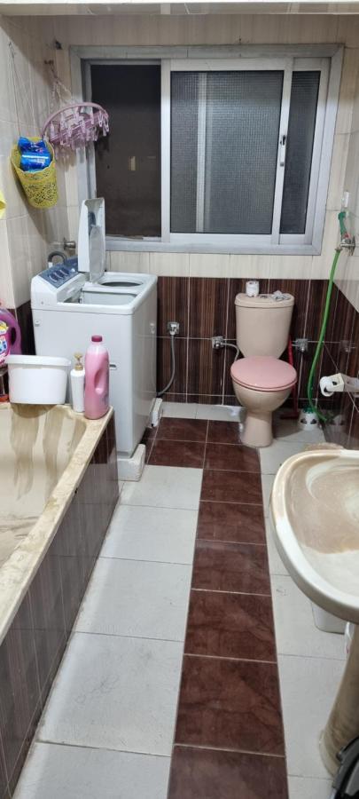"Sara Accommodation Room "No Egyptians "Dormitory Room Le Caire Extérieur photo
